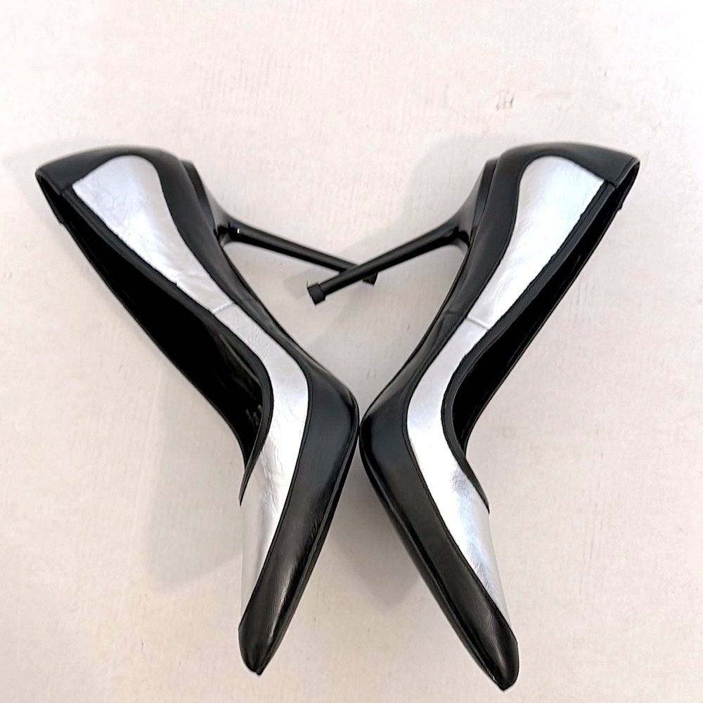 L.A.M.B. WOMEN'S CLASSIC SILVER & BLACK BETHEL LEATHER PUMPS US WOMEN'S SIZE 7.5 - Picture 9 of 13